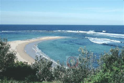 LITTLE BAY - Beach in Blue Bay Wyong NSW - SLS Beachsafe