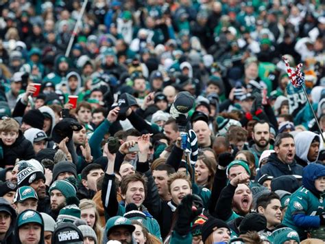 “Every Day A Star Is Born”: Video of Philadelphia Eagles Fan Running onto the Field Goes Viral ...