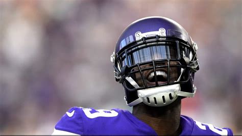 Vikings Pro Bowl Linebacker Suffers Season-Ending Injury