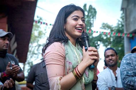 Rashmika Mandanna wraps up the shoot of her Bollywood debut Mission ...