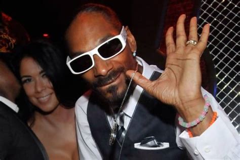 Snoop Dogg Height, Weight, Age, Spouse, Family, Facts, Biography