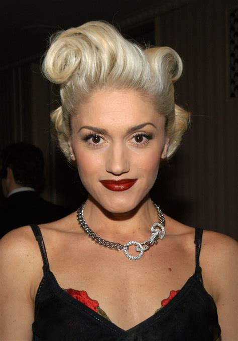 Gwen Stefani's Natural Hair Color Is Darker Than You Think | POPSUGAR ...