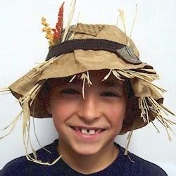 Scarecrow Hat | Fun Family Crafts