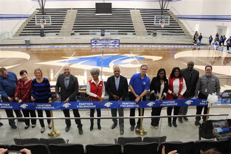 Ribbon Cutting Ceremony Held at North Crowley High School Gymnasium | Cadence McShane Construction