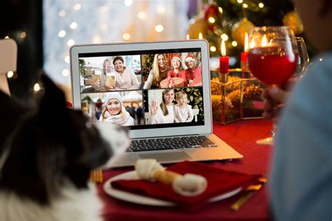 Four Small Christmas Gathering Ideas | PeopleHype