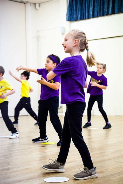 Streetdance for Children - Wanna do Street Dance