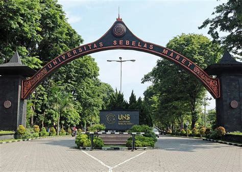 Sebelas Maret University (Semarang, Indonesia)