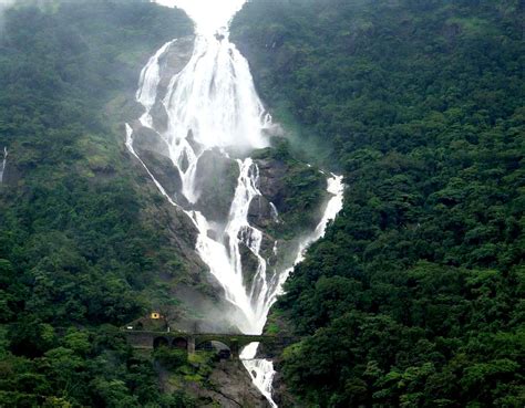 Top waterfall in india Dudhsagar Falls | Travel India ,bharat darshan(भारत दर्शन)