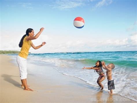 10 games you can play with a beach ball