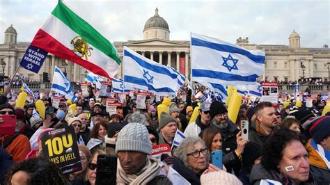 Thousands gather in London for pro-Israel rally | News UK Video News | Sky News