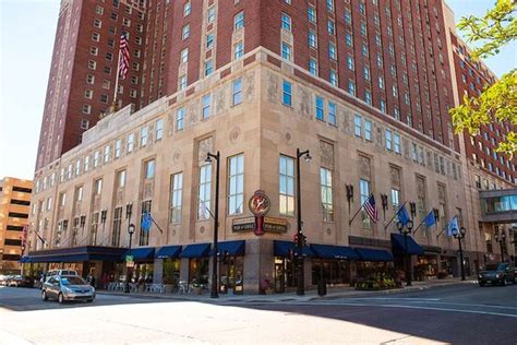 Hilton Milwaukee City Center - รีวิวและเปรียบเทียบราคา มิลวอกี - Tripadvisor