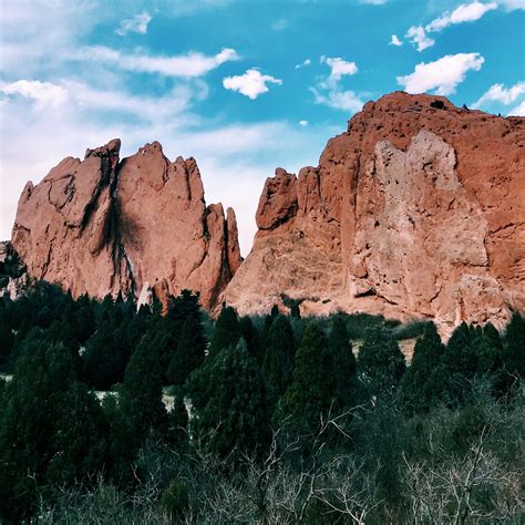 Garden of the Gods Park. Colorado Springs, CO [3024x3025] [OC] : r/EarthPorn