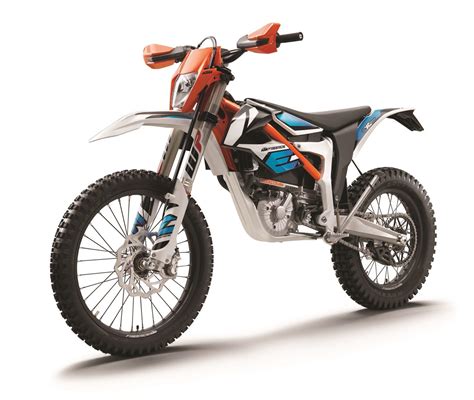 KTM UNVEILS NEW FREERIDE E-XC AND ANNOUNCES FUTURE E-MOBILITY PLANS - KTM PRESS CENTER