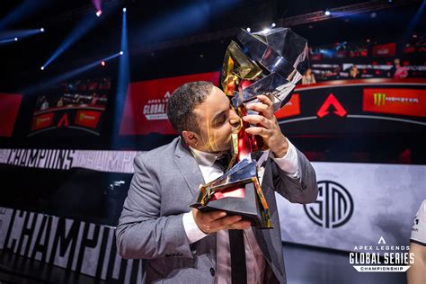 File:TSM raven at the ALGS Birmingham Championship.jpg - Liquipedia Apex Legends Wiki