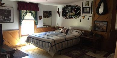 Cabins & Rooms for Rent | Town of Love Valley