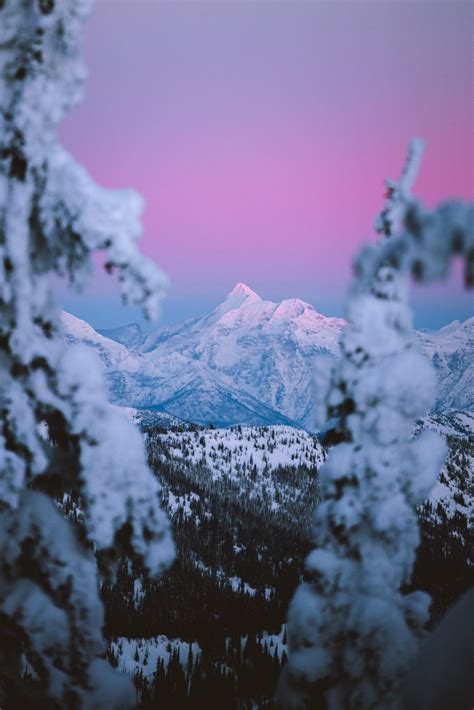 Sunset Framing in Montana [OC][3821x5732] IG: @petenathanson : r/EarthPorn