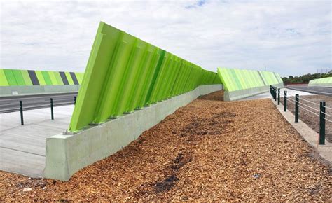 peninsula link freeway - Google Search | Sound barrier wall, Noise ...