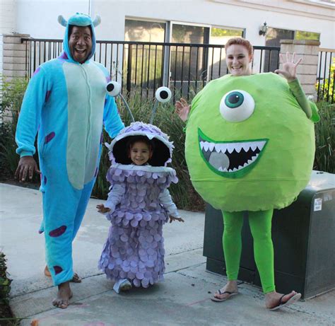 Monsters INC Family Halloween Costumes | Monster inc costumes, Family ...