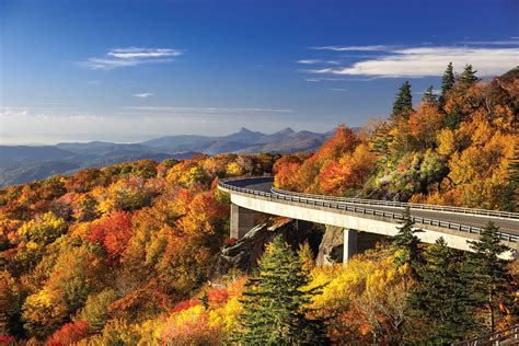 In Search of Fall Color in the Blue Ridge Mountains | Our State