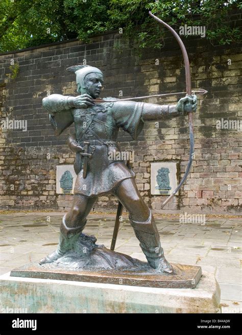 The iconic bronze Robin Hood statue situated at Nottingham Castle, Nottinghamshire UK Stock ...