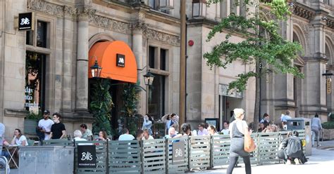 Restaurants at full capacity as diners return to eat outdoors - Nottinghamshire Live