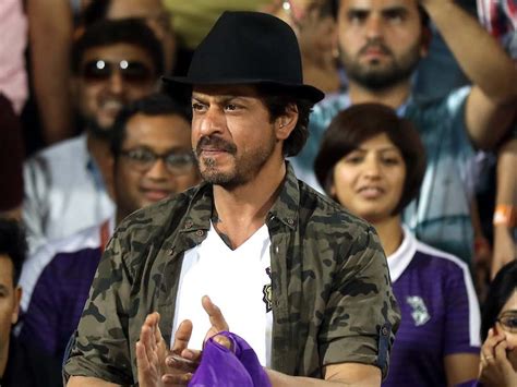 IPL 2017: Shah Rukh Khan To Cheer KKR In Crunch Match At Eden Gardens ...