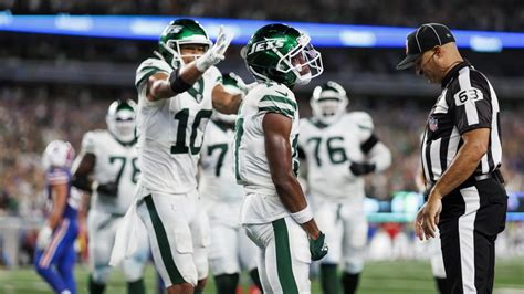 Jets unveil new uniforms - Yahoo Sports