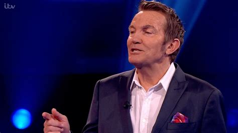 Beat The Chasers viewers stunned as Bradley Walsh accidentally 'swears' after tense question ...