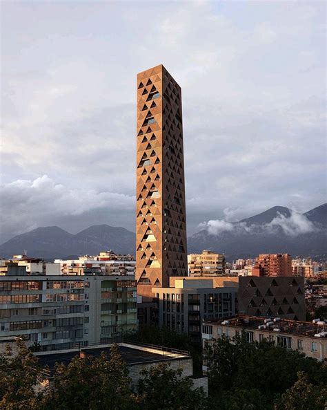 Tirana Tower | 119 m | 34 fl/kate | U/C | SkyscraperCity Forum