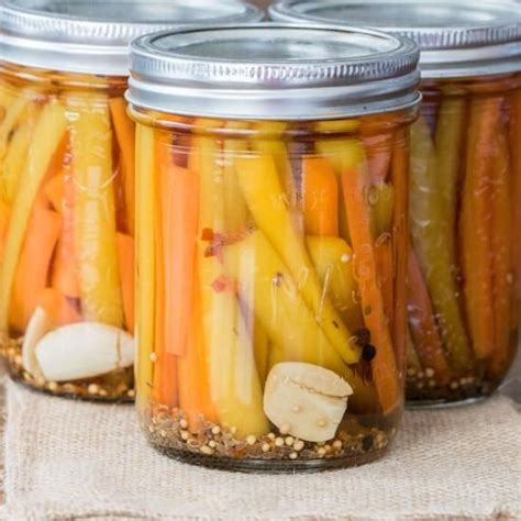 Easy Pickled Carrots | Pickled carrots, Canning recipes, Pickled beets recipe