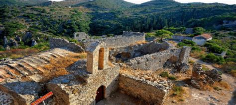 Paleochora: Top things to see & do at Kythira | YourGreekIsland