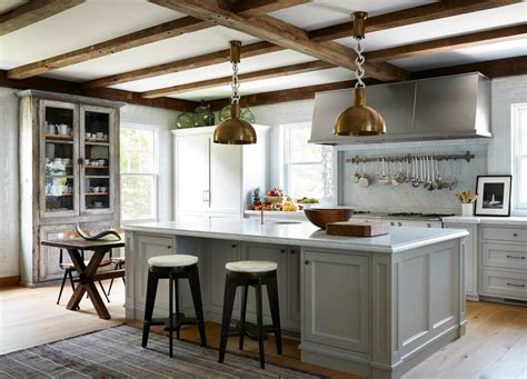 New England Farmhouse Kitchens