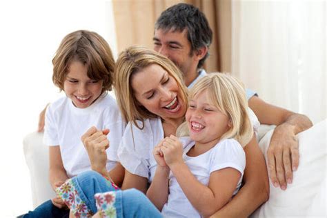 10 Communication Tips to Improve Family Relationship with Child