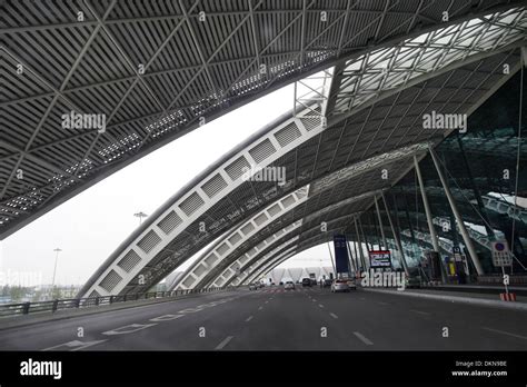 entrance of Beijing international airport Stock Photo - Alamy