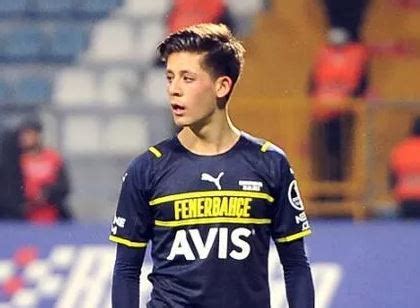 Arda Guler Bio, Age, Hometown, Arda Guler Height, Career