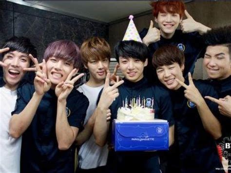 Throwback to when BTS made Jungkook cry on his birthday; what happened next will warm your heart