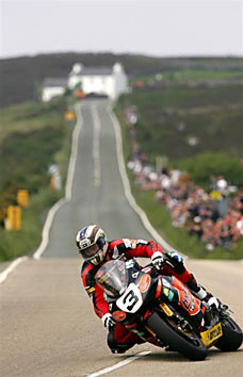 Rider and two spectators killed in Isle of Man TT race | London Evening Standard | Evening Standard