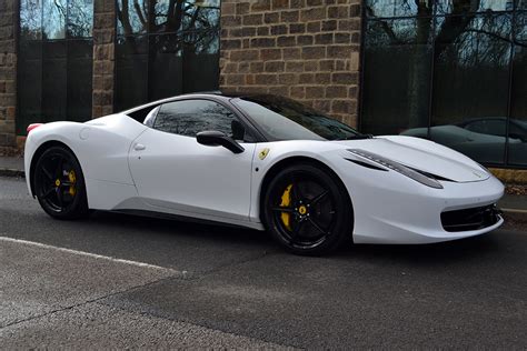 Ferrari 458 Glass Bradford Wrapping - Reforma UK