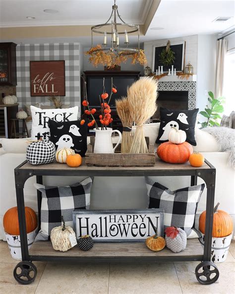 27 DIY Halloween Decorations That Are Cheap and Easy To Make - The ...