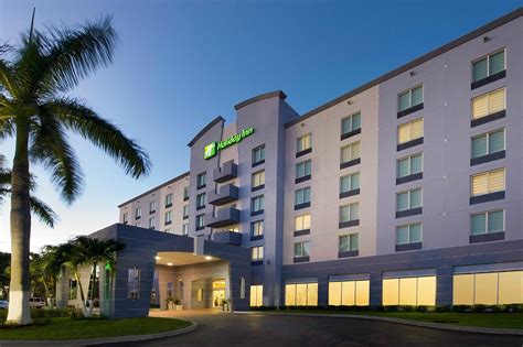 HOLIDAY INN MIAMI-DORAL AREA, AN IHG HOTEL - Updated 2024 Prices ...