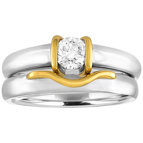 Bvlgari Platinum 0.35 Carat Diamond Engagement Ring For Sale at 1stDibs