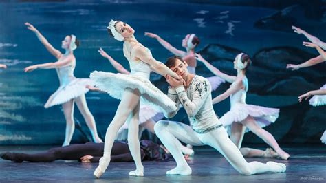 El Ballet de San Petersburgo vuelve a la Gran Vía Madrileña | EL MUNDO ...