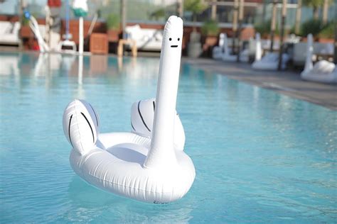 Ridiculous Inflatable Swan-Thing | Boing Boing