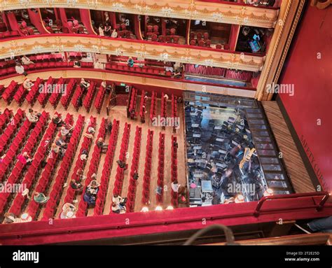 Auditorium, stall seats and orchestra pit at the Royal Opera House ...