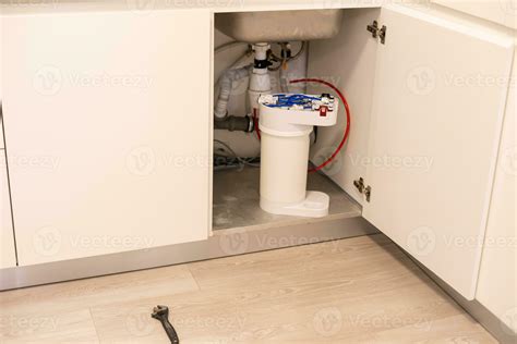 Installation of reverse osmosis water purification system. 35470840 Stock Photo at Vecteezy