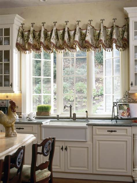 Creative Kitchen Window Treatments: HGTV Pictures & Ideas | HGTV