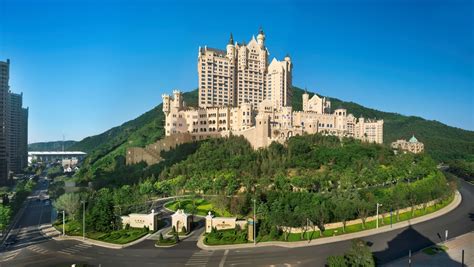 The Castle Hotel - Ein Luxushotel im chinesischen Dalian