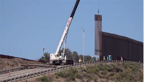 Supreme Court won’t halt challenged border wall projects | News Talk ...