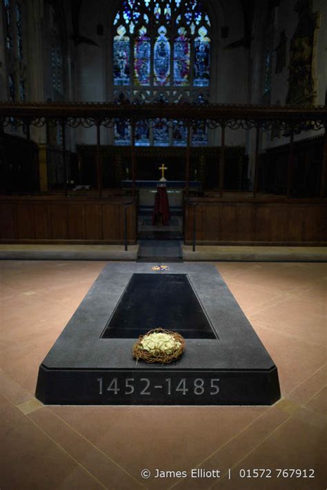 Richard III Tomb | James Elliott | Marble & Stonemason| Marble, Natural ...