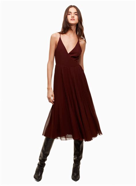 Aritzia Wilfred Beaune Pleated Midi Dress - Meghan's Mirror